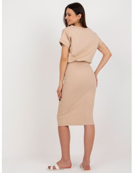 Vienspalvis kostiumėlis iš dviejų dalių