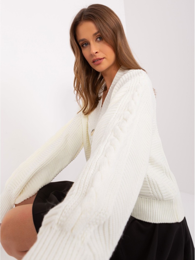 Megztinis-LC-SW-0588.21X-ecru