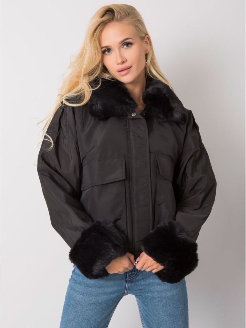 Striukė-NM-KR-P-21-7915.96P-juoda