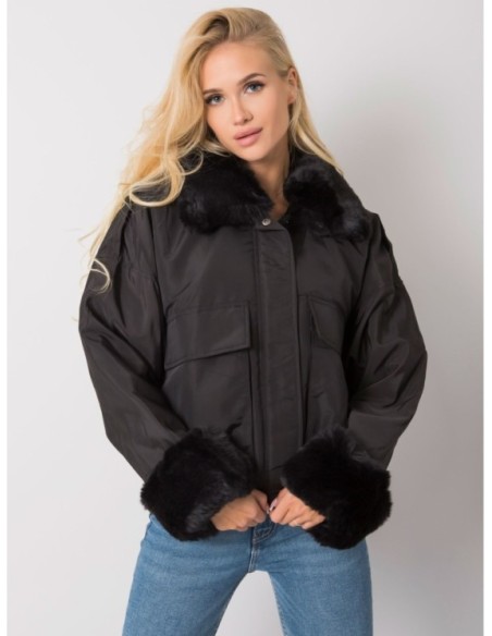 Striukė-NM-KR-P-21-7915.96P-juoda