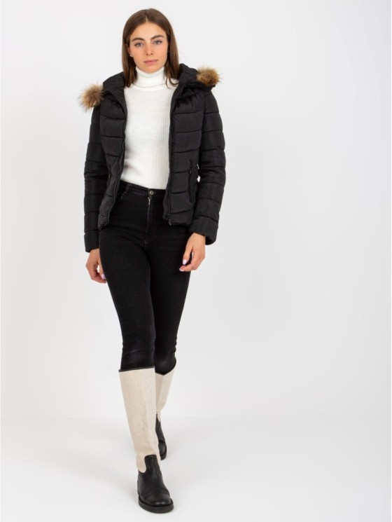 Striukė-NM-KR-P22-6627.13P-juoda 2