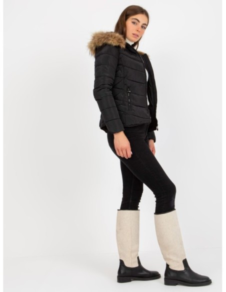 Striukė-NM-KR-P22-6627.13P-juoda