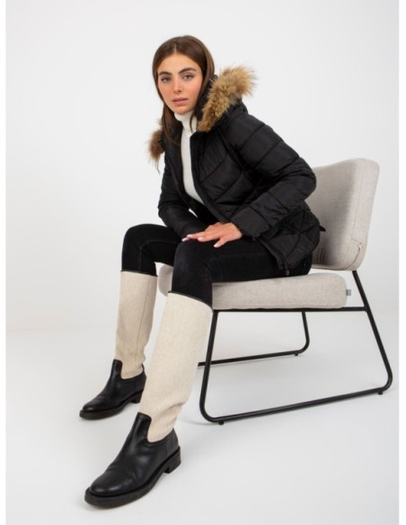 Striukė-NM-KR-P22-6627.13P-juoda