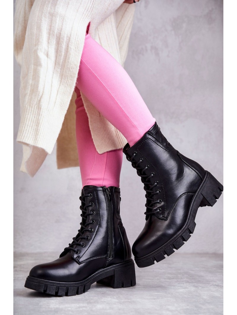 Leather Booties On Zipper Black Tonje