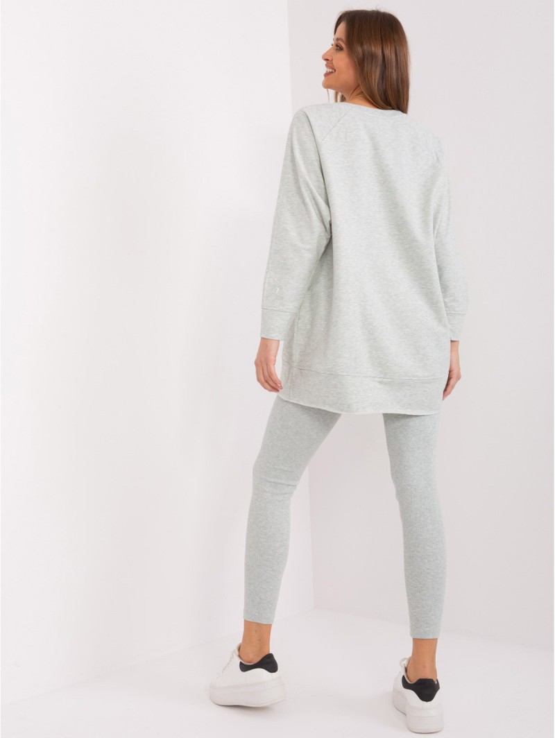 Medvilninis laisvalaikio kostiumas su tamprėmis