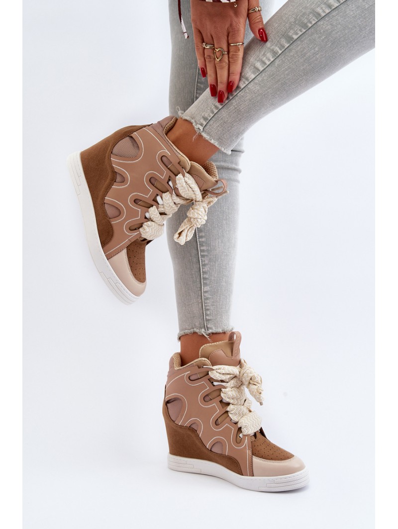 Women's Wedge Sneakers Beige Leoppa