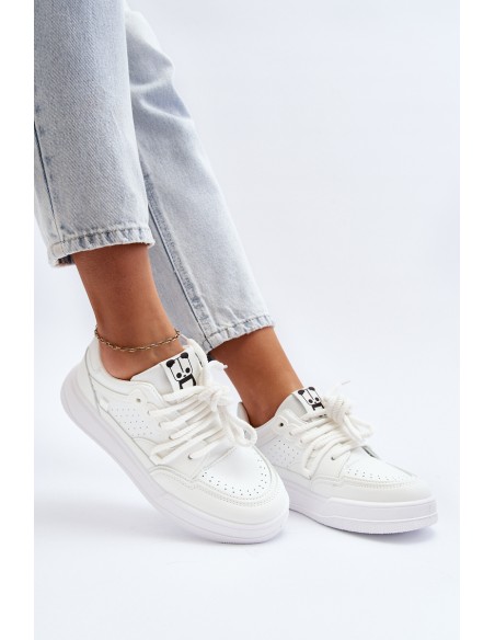 Women's White Faux Leather Sneakers Avanalis