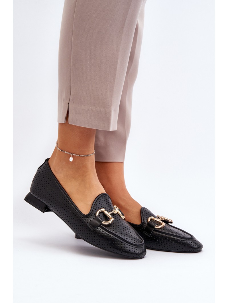 Women's Flat Heel Loafers with Black Decoration Iluvana