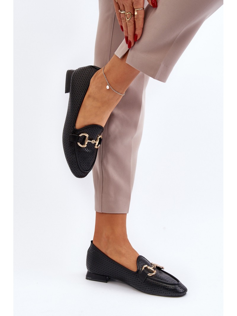 Women's Flat Heel Loafers with Black Decoration Iluvana