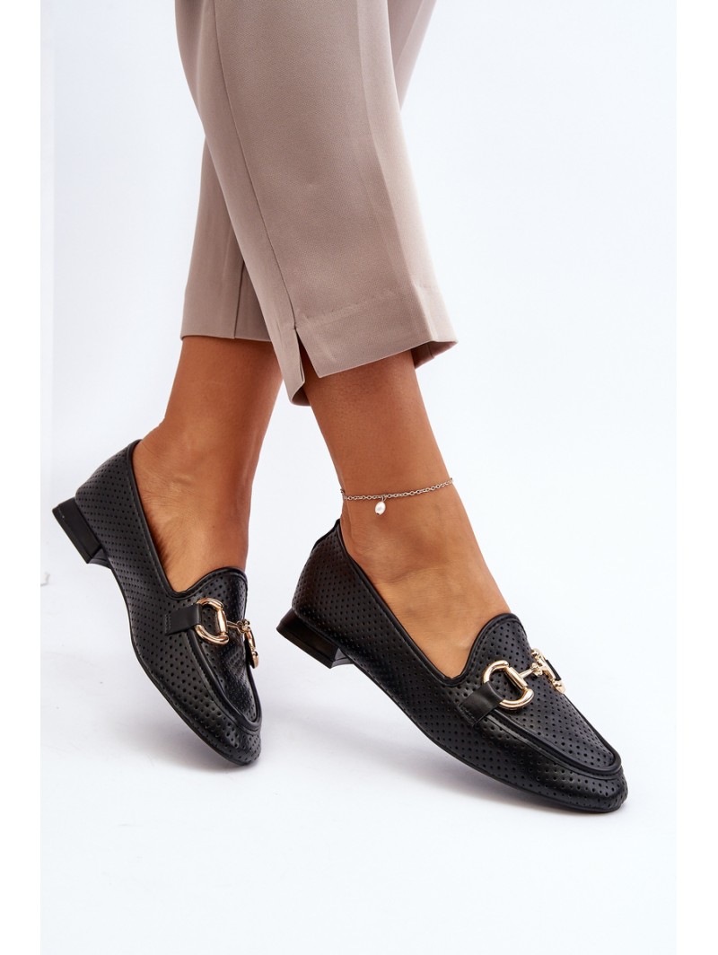 Women's Flat Heel Loafers with Black Decoration Iluvana