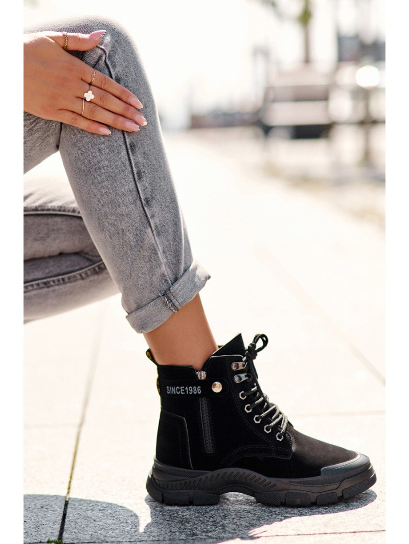 Women's Faux Suede Lined Lace-Up Ankle Boots Black Jailina