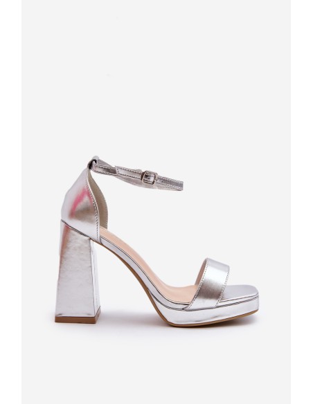 Fashionable Suede Sandals with Square Heel Silver Merila