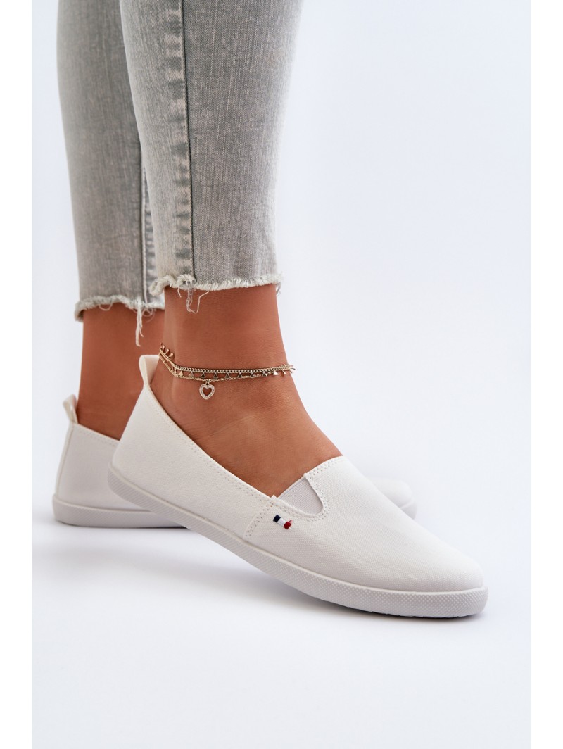 Women's White Slip-On Sneakers Adrancia