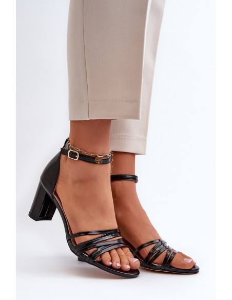Black Sandals with Straps Enitia
