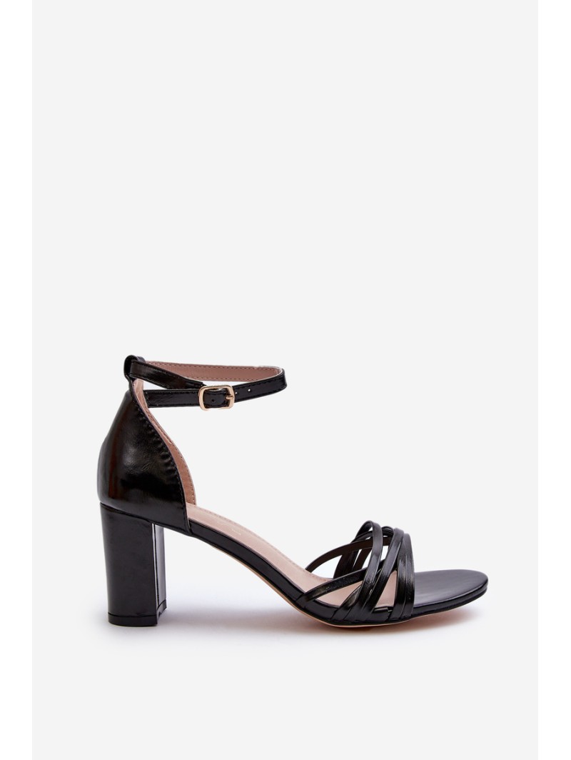 Black Sandals with Straps Enitia