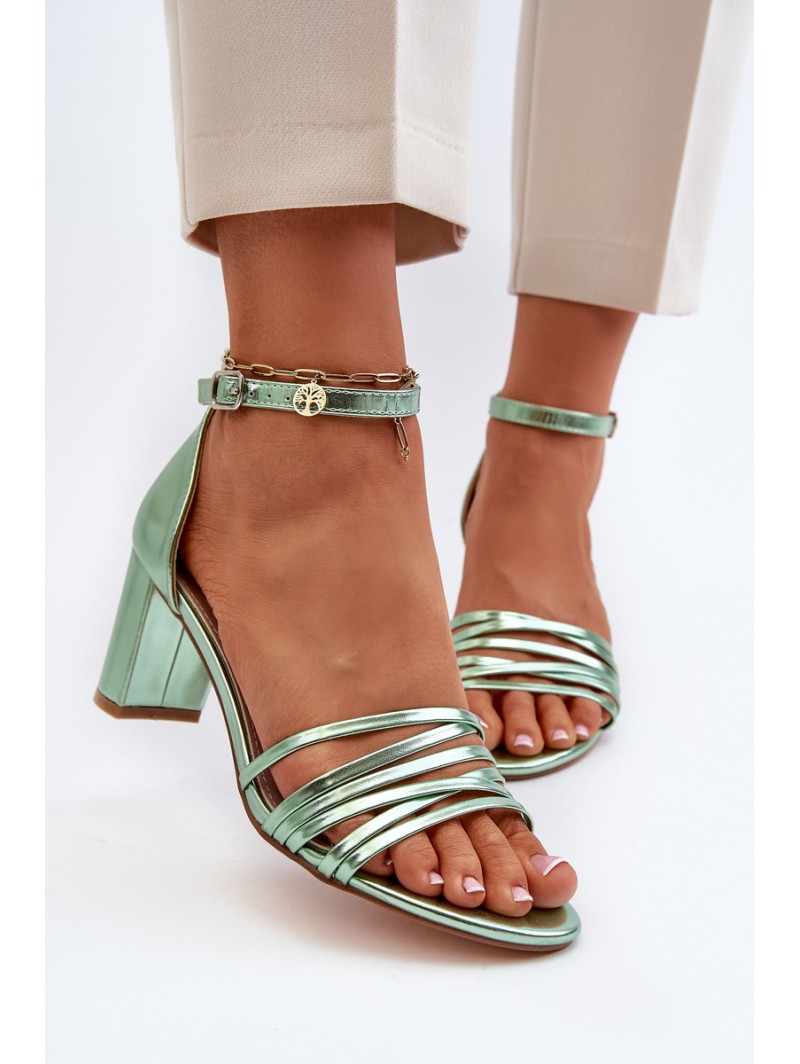 Black Sandals with Straps Enitia