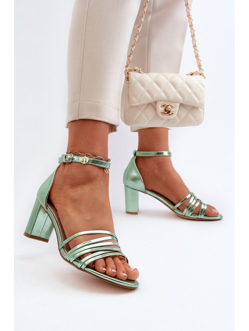 Black Sandals with Straps Enitia