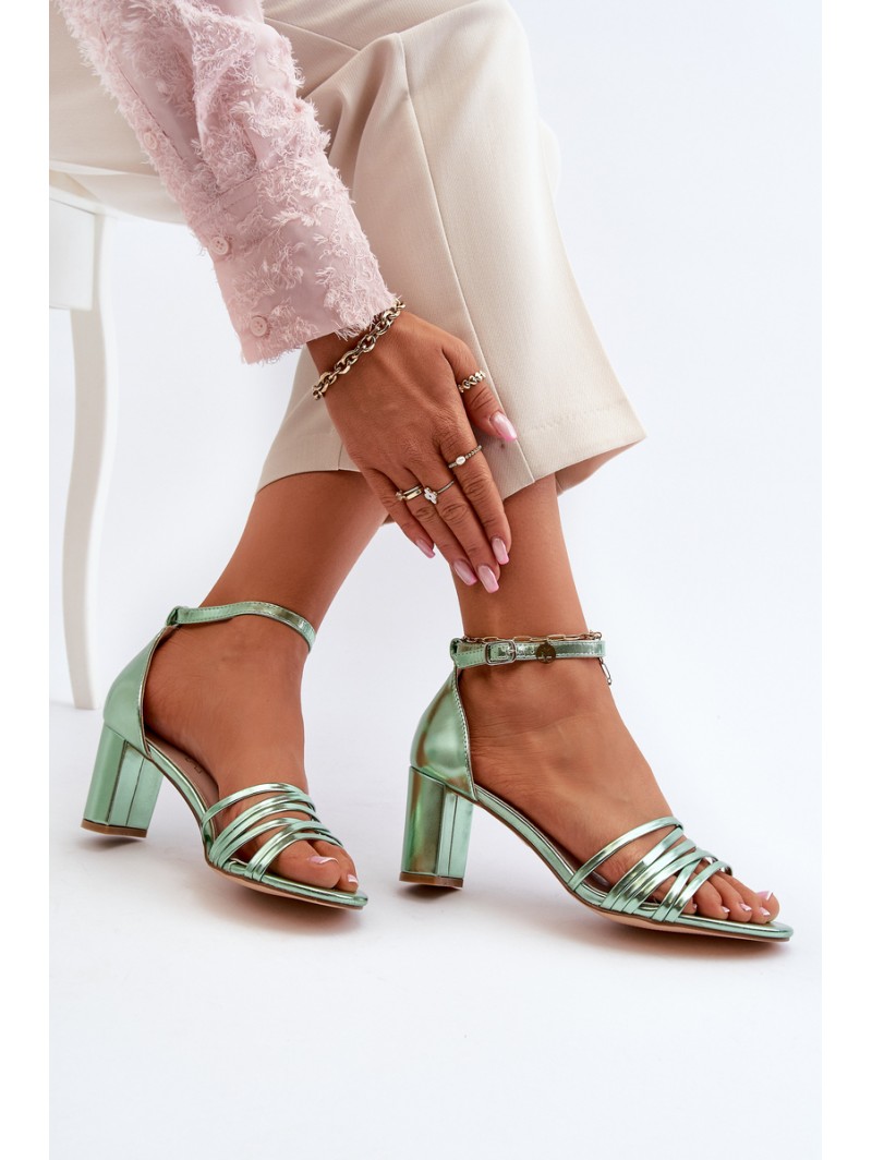 Black Sandals with Straps Enitia