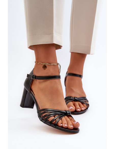 Women's Black Strappy Sandals Pyrrette
