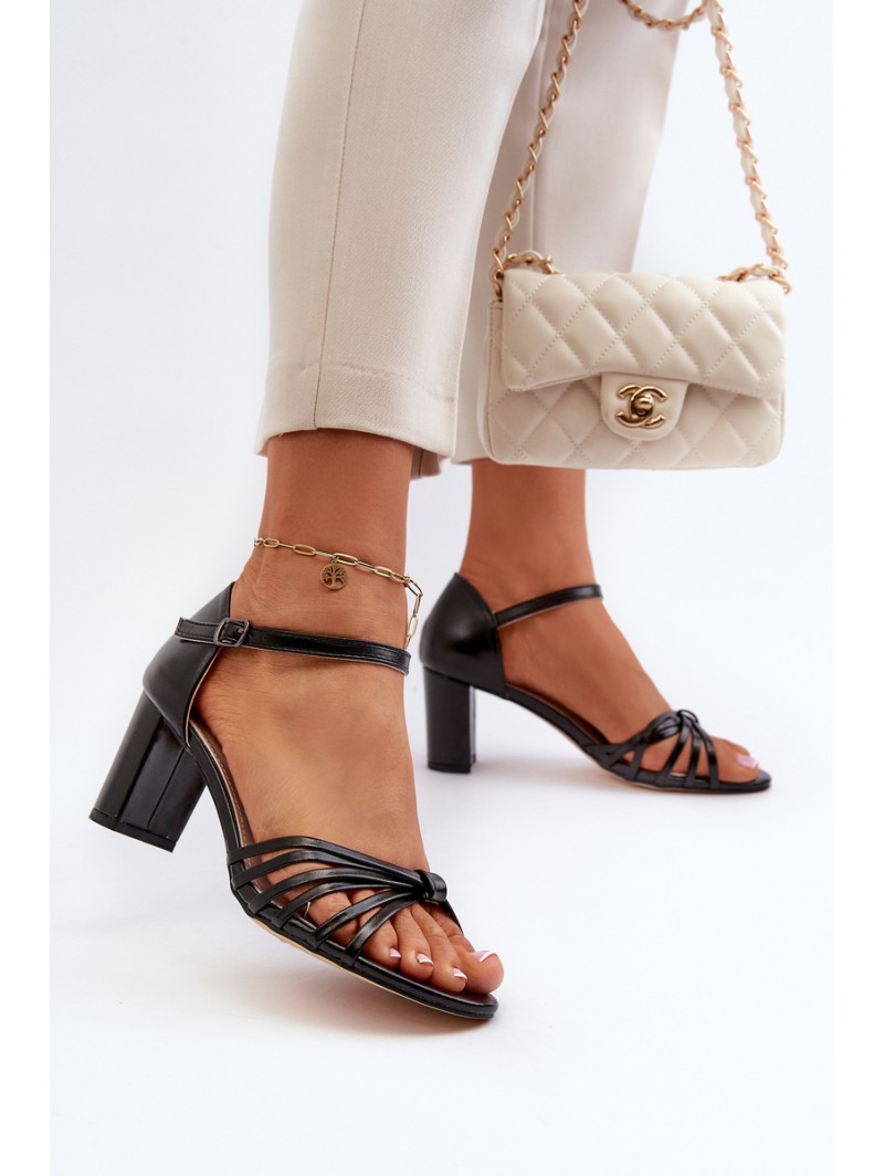 Women's Black Strappy Sandals Pyrrette