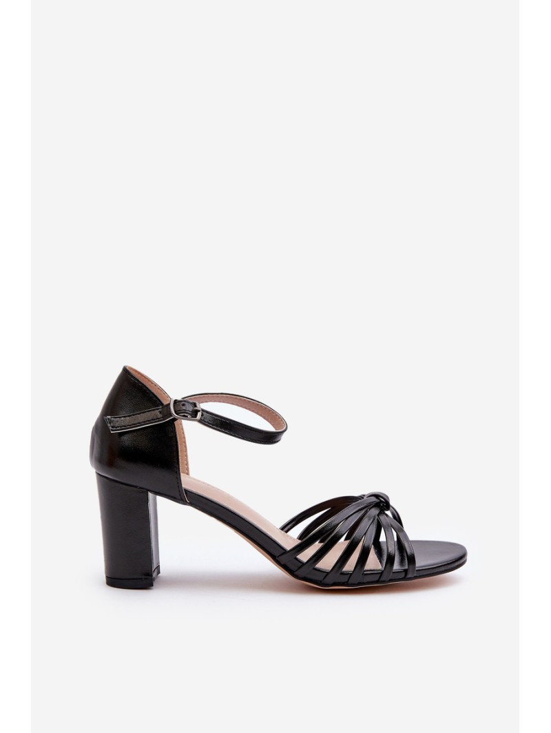 Women's Black Strappy Sandals Pyrrette