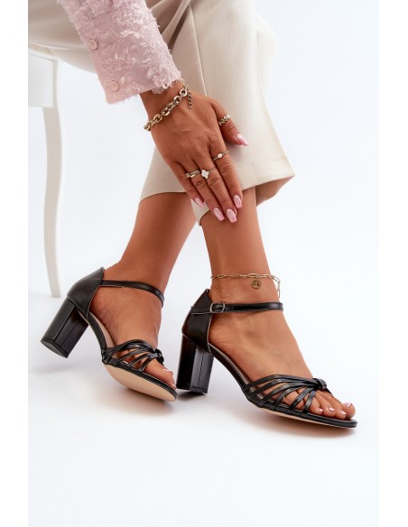 Women's Black Strappy Sandals Pyrrette