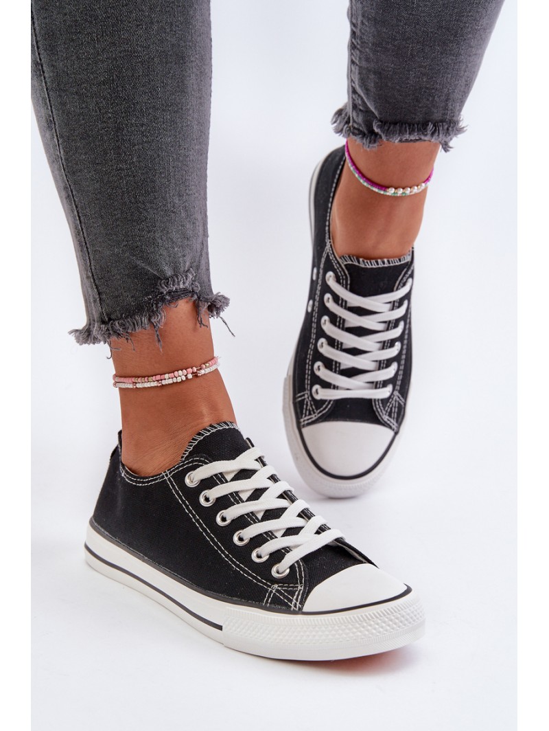 Women's Classic Low Black Sneakers Caelira
