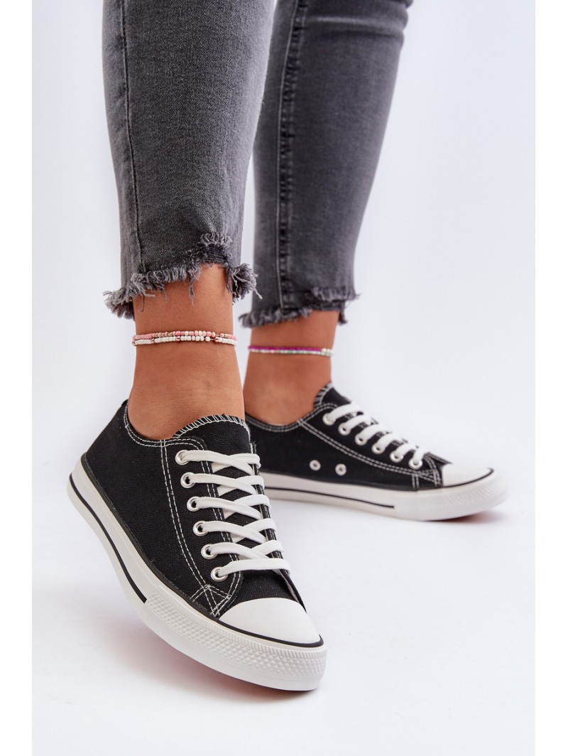 Women's Classic Low Black Sneakers Caelira