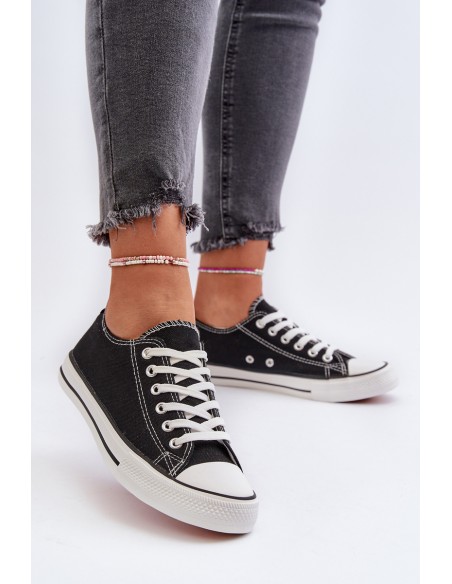 Women's Classic Low Black Sneakers Caelira