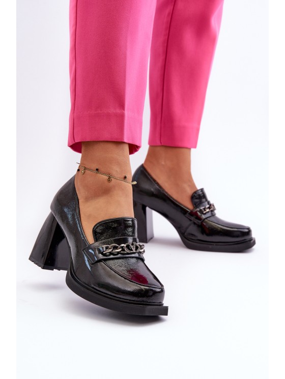 Black Patent Leather Pumps on Chunky Heel Terimene