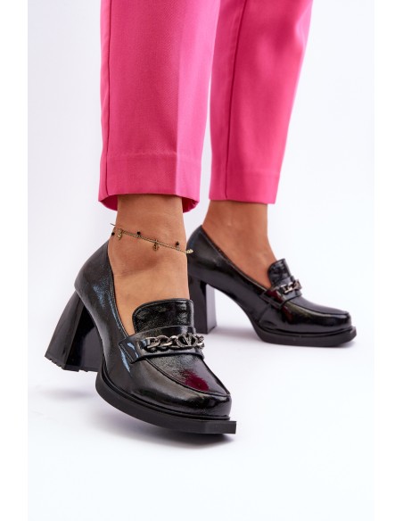 Black Patent Leather Pumps on Chunky Heel Terimene