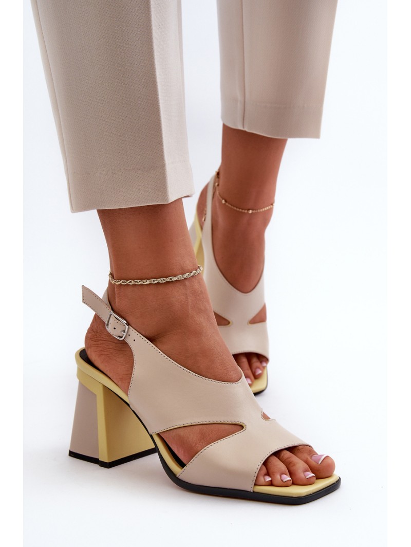 Women's Sandals on Wedge Beige D&A MR38-153