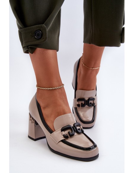 Women's Patent Leather Pumps in Beige D&A MR38-973