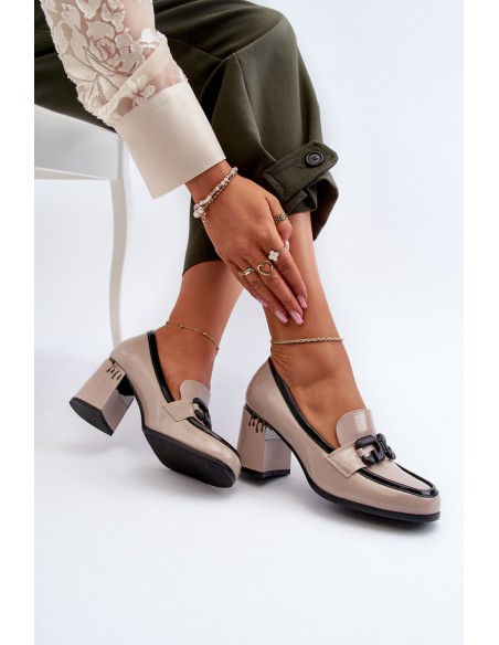 Women's Patent Leather Pumps in Beige D&A MR38-973