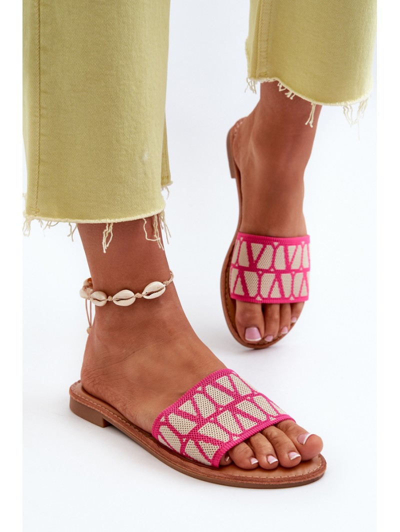 Women's Flat Heel Flip Flops in Fuchsia by Traivea
