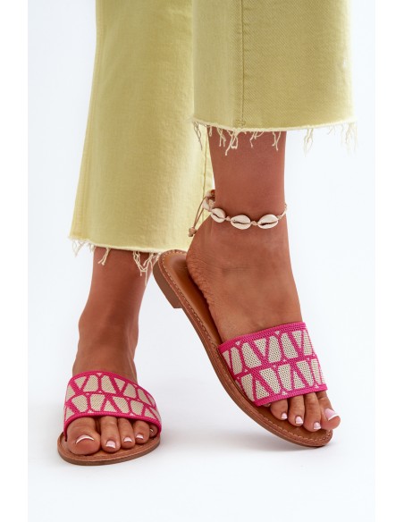 Women's Flat Heel Flip Flops in Fuchsia by Traivea