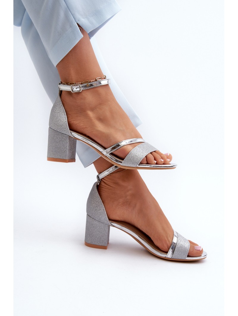 Women's Low Heel Silver Glitter Sandals Ploemis