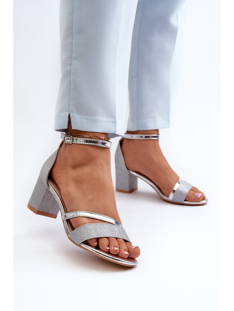 Women's Low Heel Silver Glitter Sandals Ploemis
