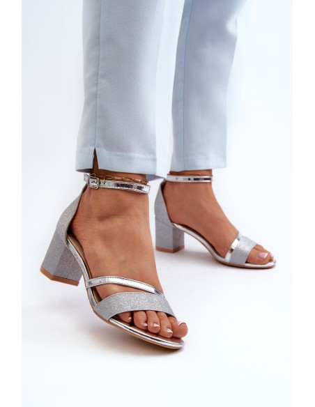 Women's Low Heel Silver Glitter Sandals Ploemis