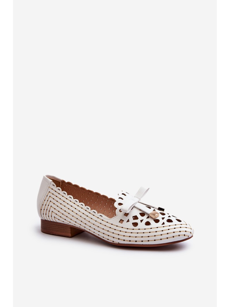 White Women's Cutout Ballerina Flats with Bow Nestavia