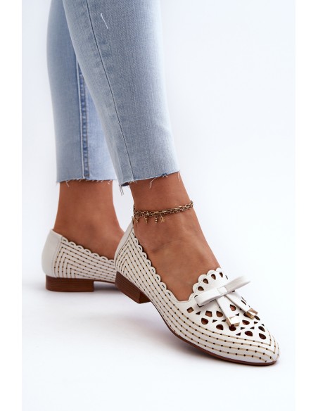 White Women's Cutout Ballerina Flats with Bow Nestavia