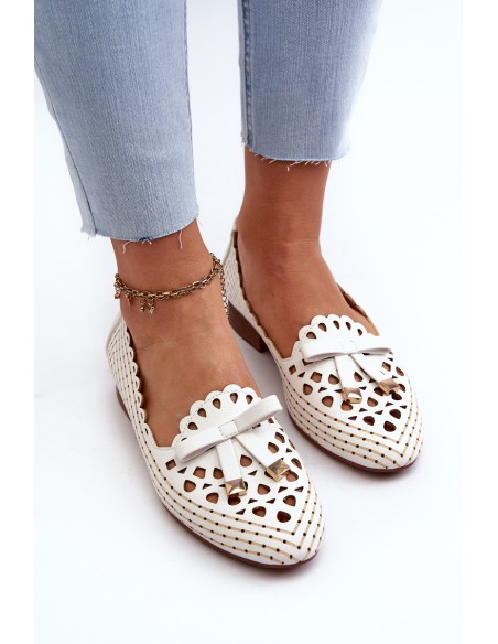 White Women's Cutout Ballerina Flats with Bow Nestavia