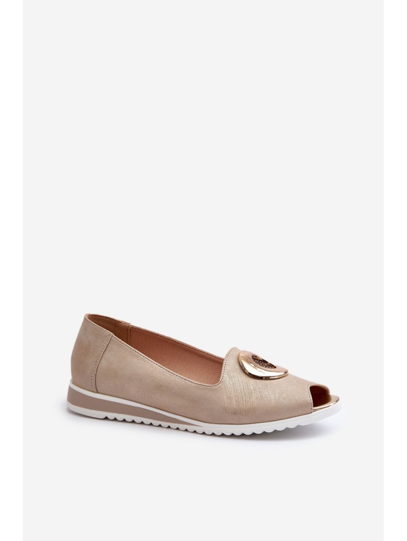 Women's pumps with eco leather ornament in gold Biolita