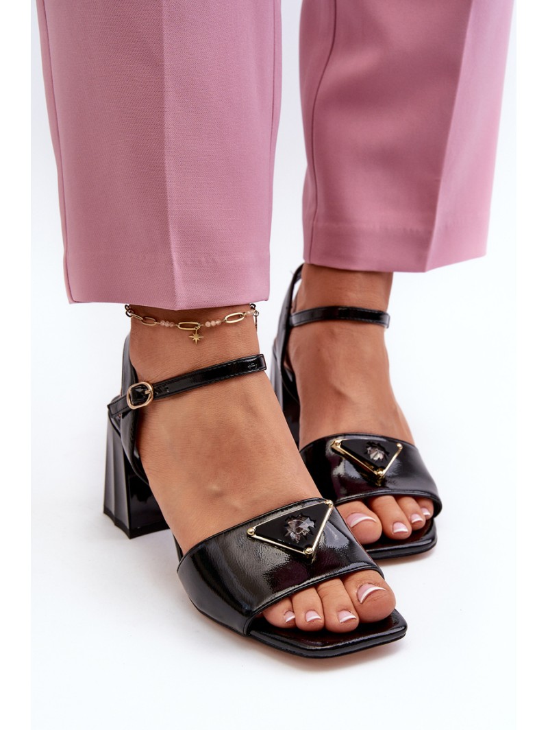 Elegant Black Patent Sandals with Heel D&A MR38-660