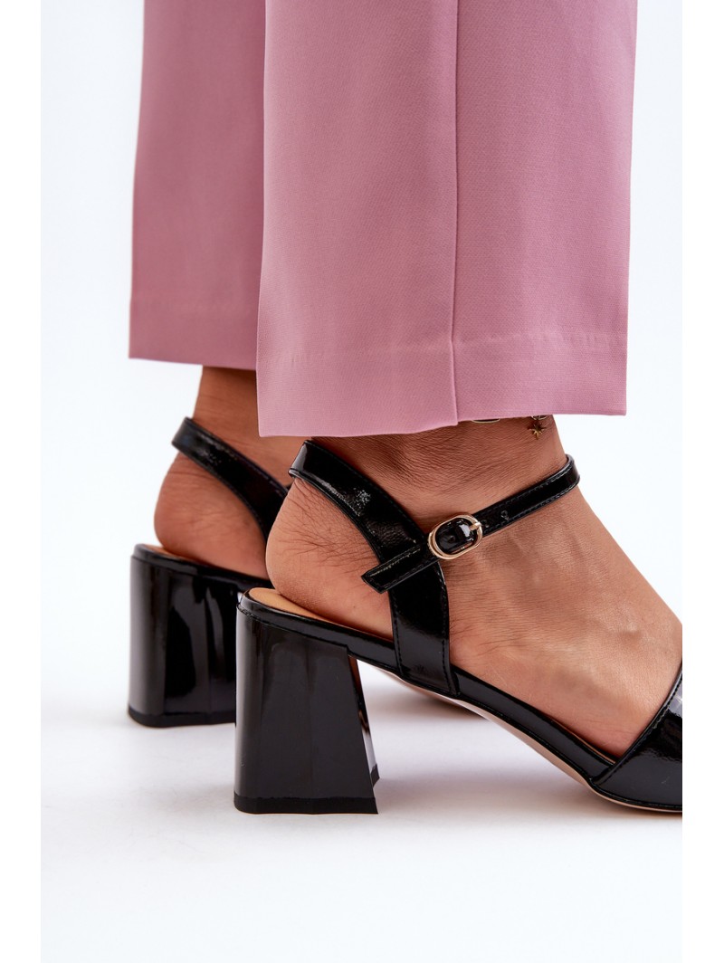 Elegant Black Patent Sandals with Heel D&A MR38-660