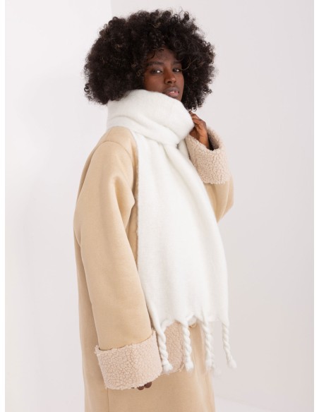 Szalik-AT-SZ-2313502.63P-biały