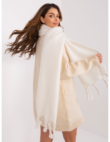 Szalik-AT-SZ-2313502.47P-ecru