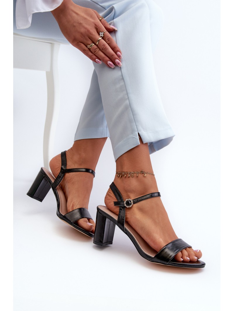 Black Sandals with Heel Glindra