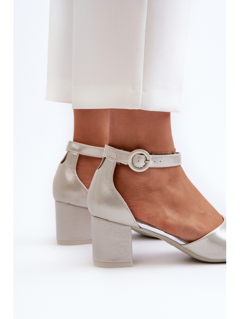 Leather Sandals with Heel Vinceza 23-20100 Silver