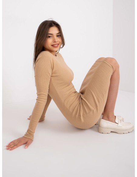 Sukienka-EM-SK-691.52P-camelowy